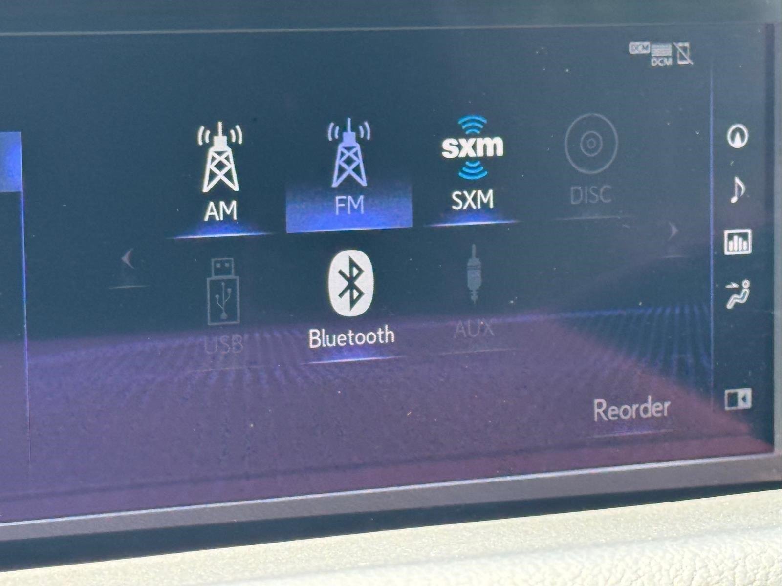 Used 2022 Ultra White Lexus PREMIUM image 27