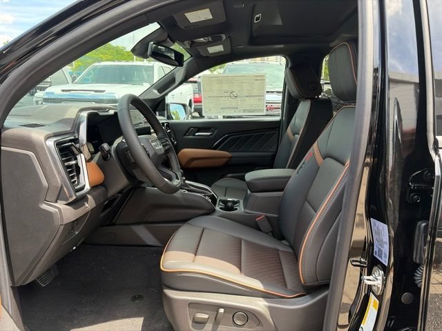 2026 GMC Canyon AT4 - Photo 9