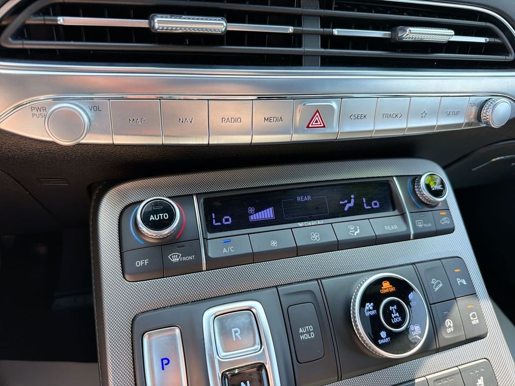 Used 2020 Gray Hyundai Limited image 26