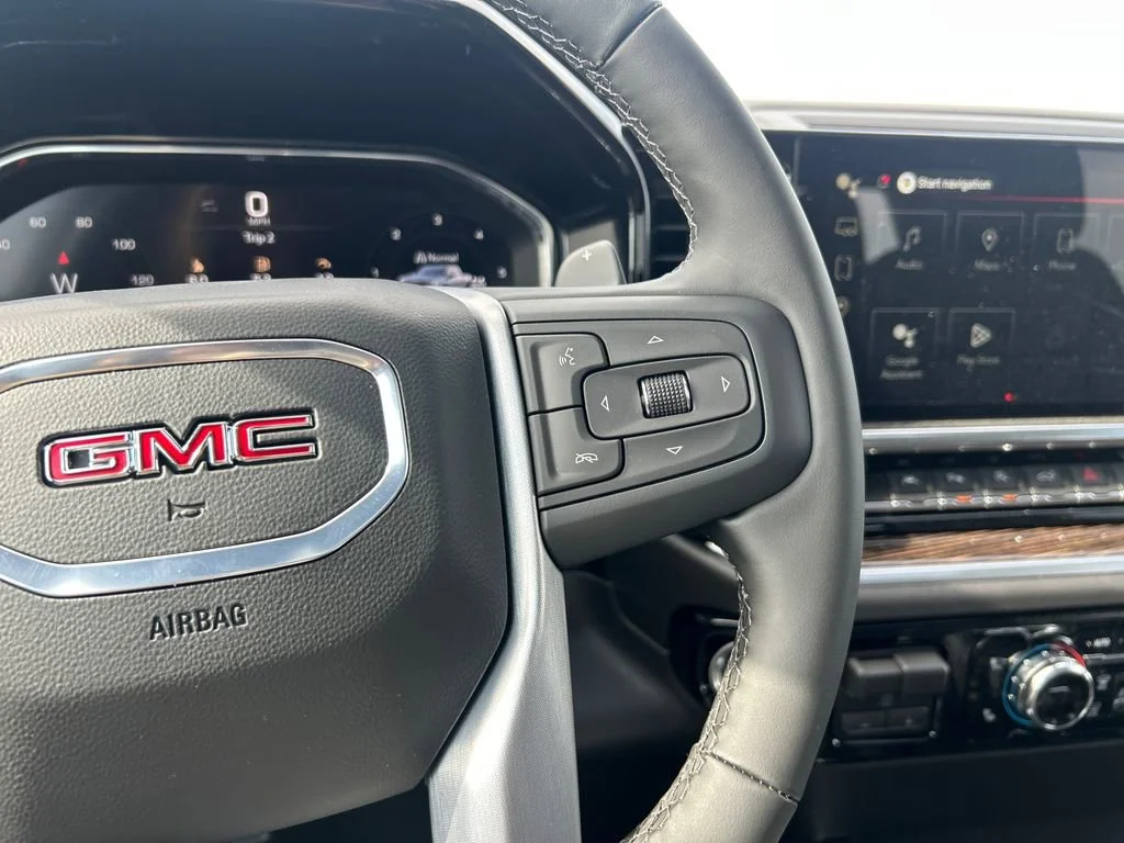 New 2026 Sterling Metallic GMC Elevation image 23