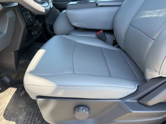 New 2024 Oxford White Ford F-550® XL image 12