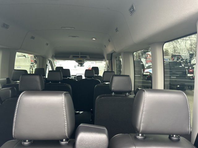New 2026 Oxford White Ford Passenger Van XL image 16