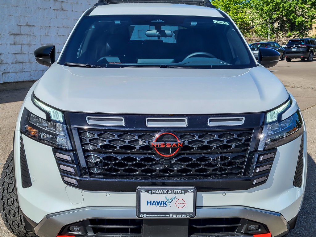 New 2026 Everest White Pearl Tricoat Nissan Rock Creek image 4