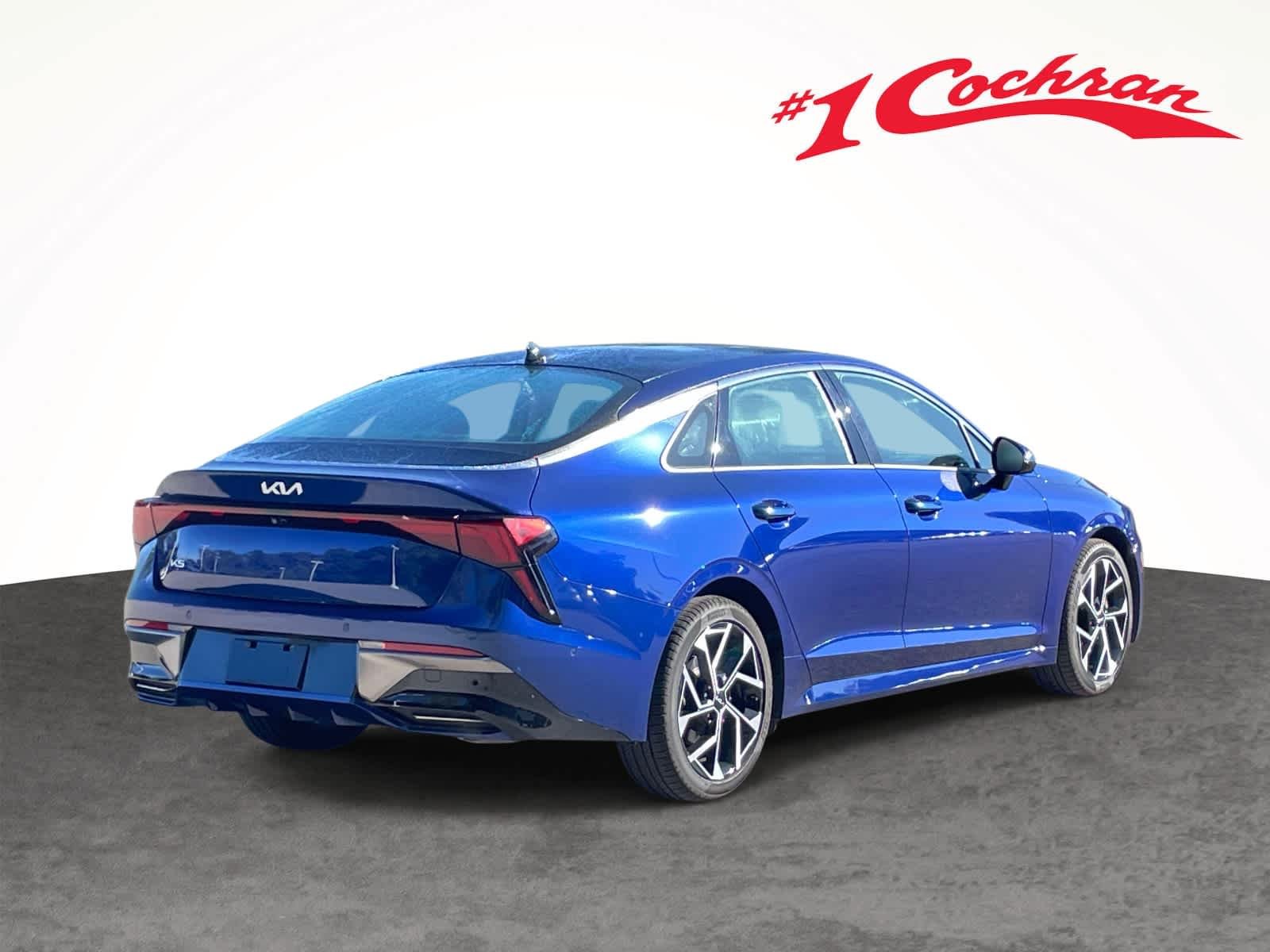 Used 2025 Yacht Blue Kia EX image 10