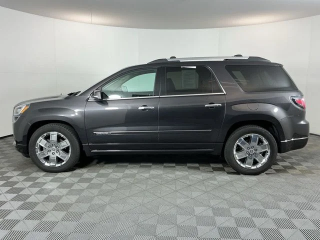 Used 2014 Silver GMC Denali image 8