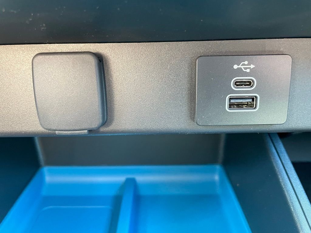 New 2026 VELOCITY BLUE Ford XLT image 14