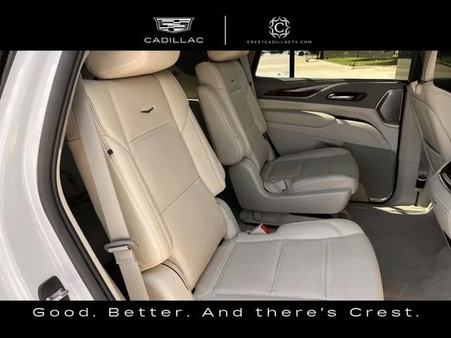 Used 2023 Crystal White Tricoat CADILLAC Premium Luxury Platinum image 31