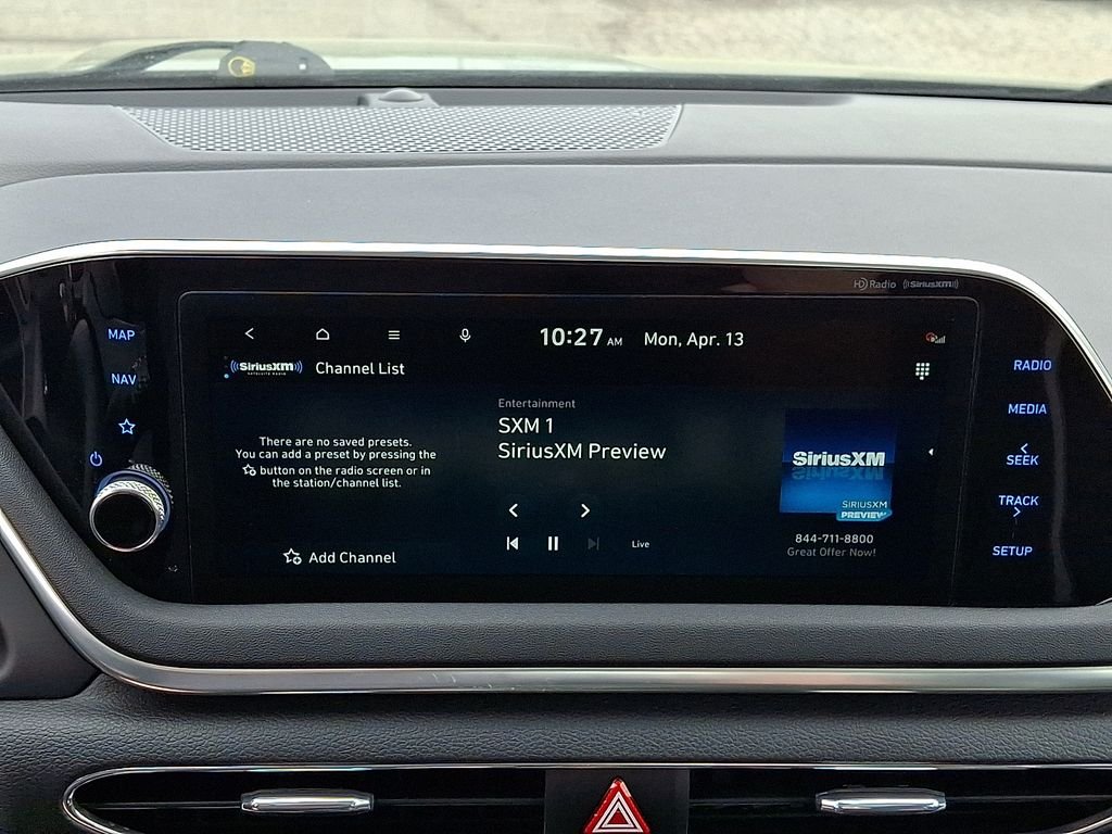 Used 2023 Black Hyundai SEL image 18