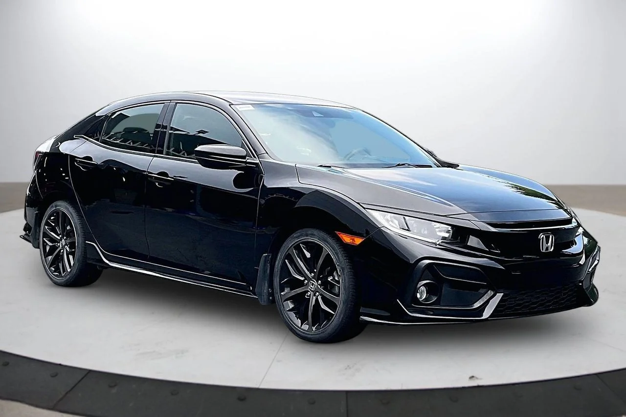 Used 2021  Honda Sport image 2