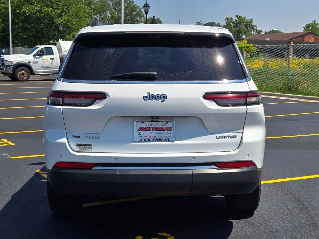 Used 2021 White Jeep Limited image 13