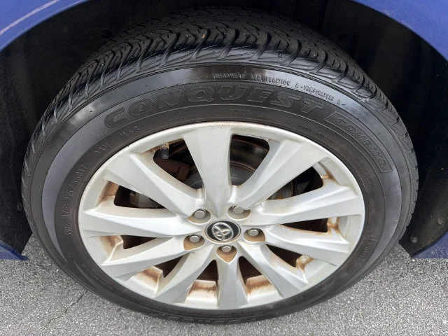 Used 2018 Blue Toyota LE image 17