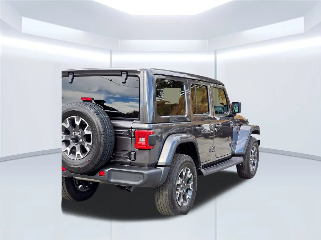 New 2027 Gray Jeep Sahara image 40