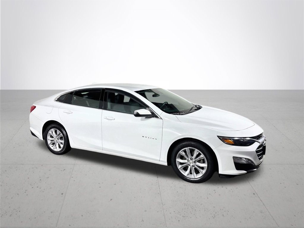 Used 2023 Summit White Chevrolet LT image 4