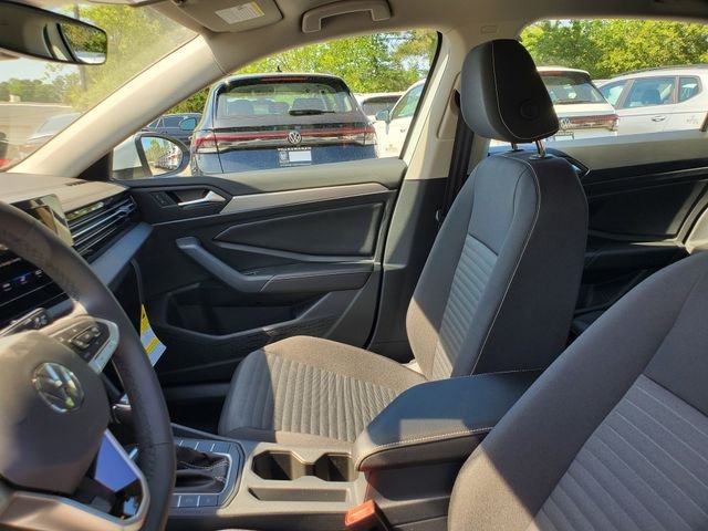 New 2026 White Volkswagen 1.5T S image 17
