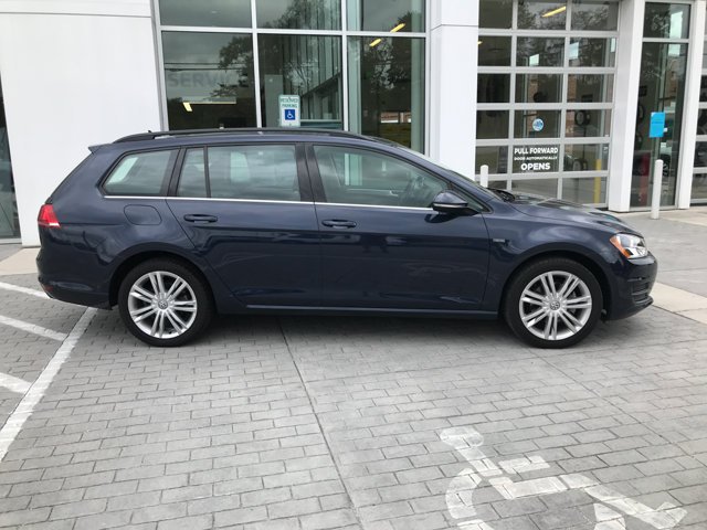 Used 2016 Night Blue Metallic Volkswagen TSI Limited Edition image 9