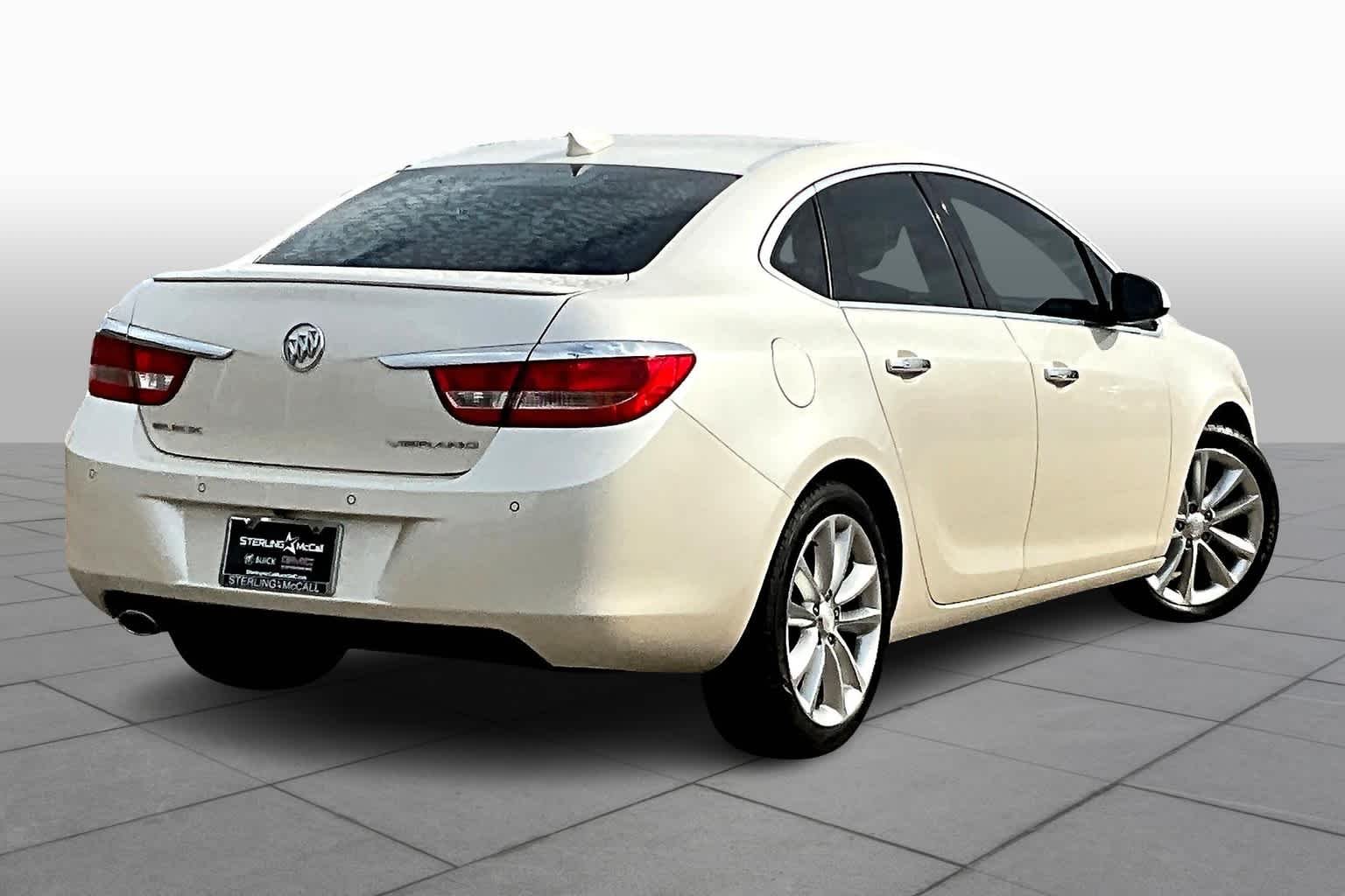 Used 2015 White Diamond Tricoat Buick Leather Group image 12