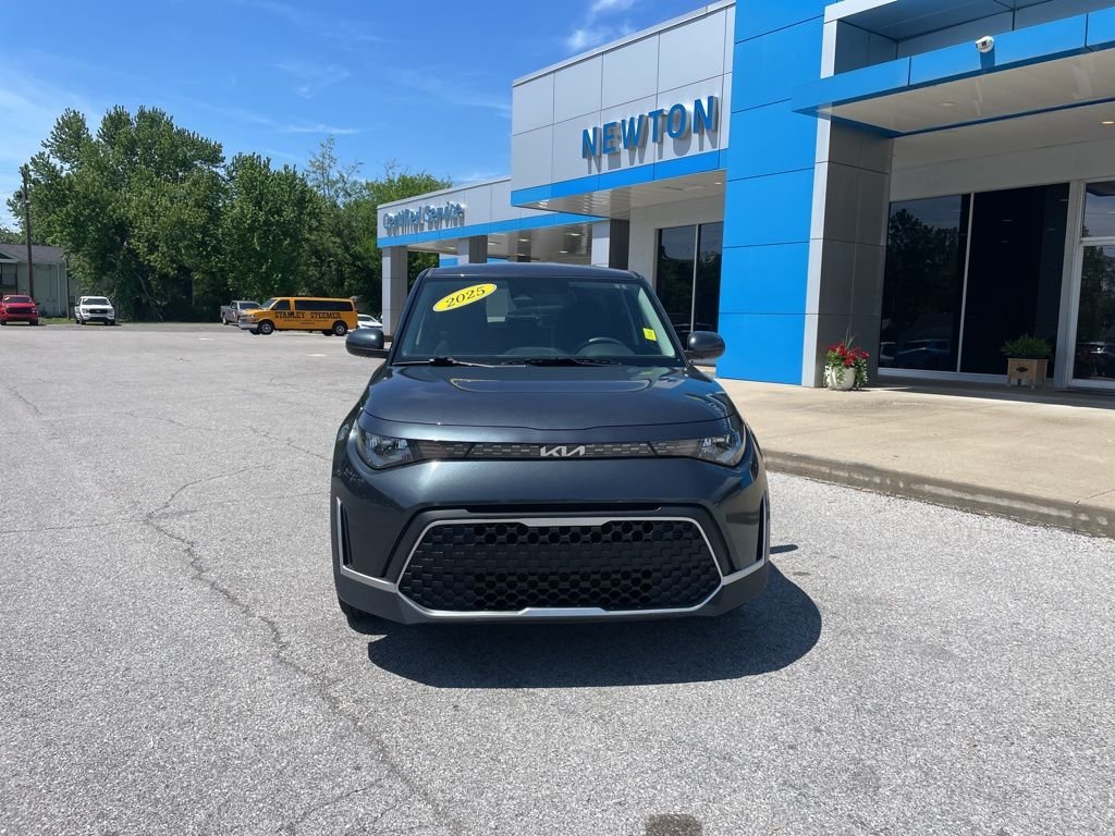Used 2025 Kia Soul LX with VIN KNDJ23AU1S7248639 for sale in Russellville, KY