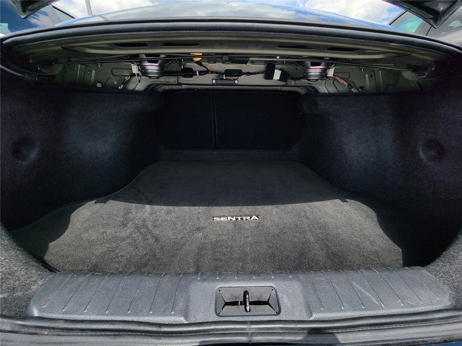 Used 2025 Super Black Nissan SV image 5