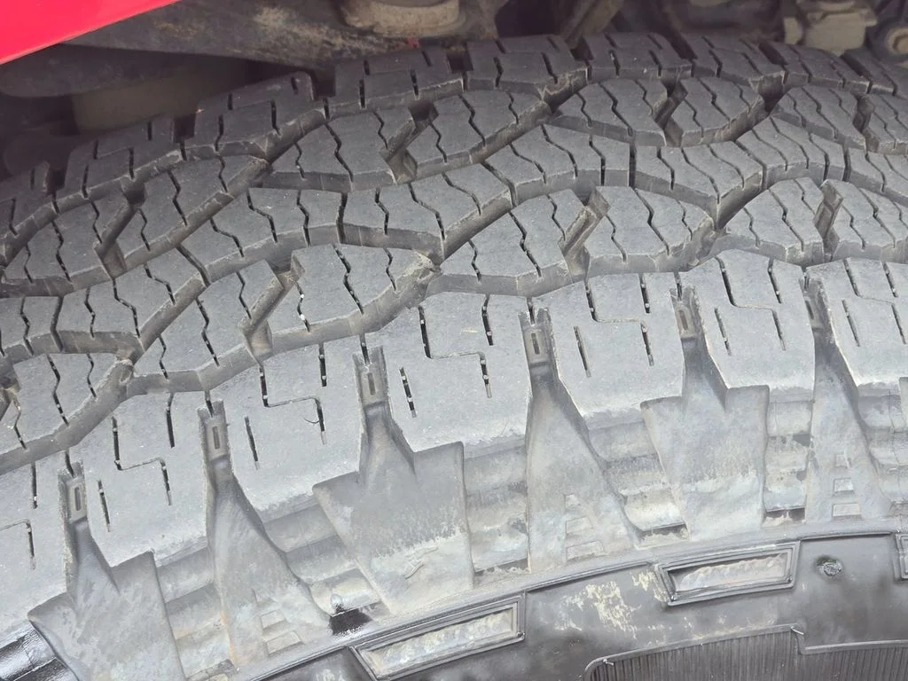 Used 2021 Red Ford XLT image 51