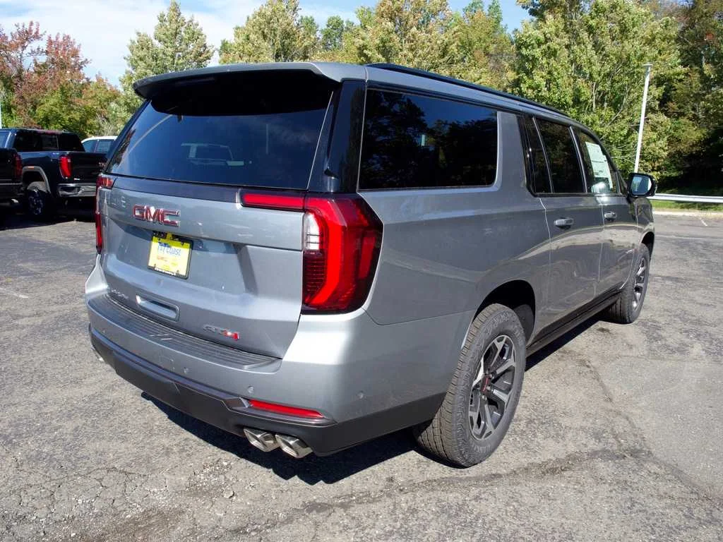 New 2026 Sterling Metallic GMC AT4 Ultimate image 6
