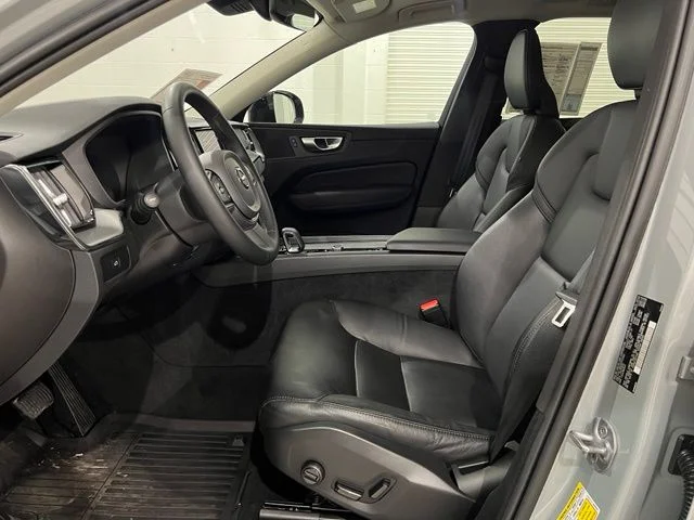 Certified Used 2024 Vapour Grey Volvo Core image 9