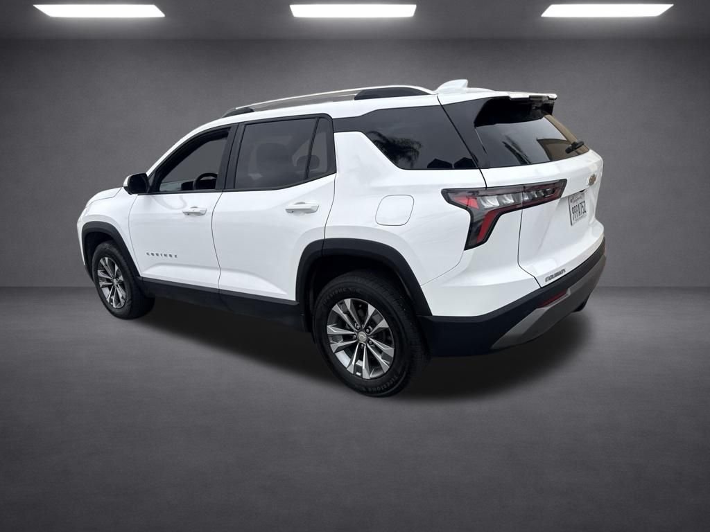 Used 2025 White Chevrolet LT image 10