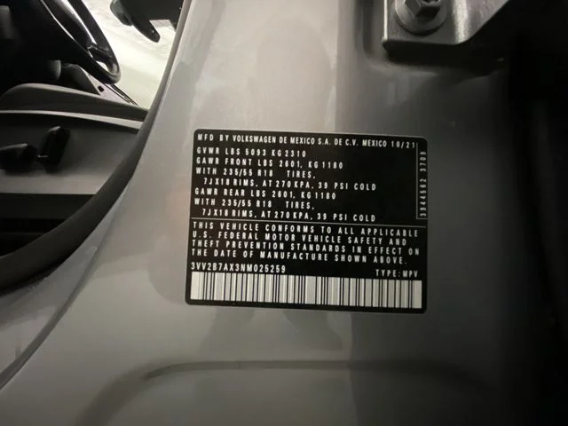 Used 2022 Gray Volkswagen 2.0T SE image 26