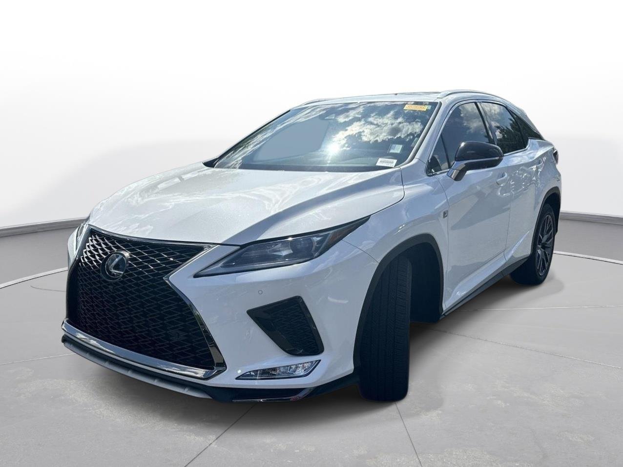 Used 2022 Ultra White Lexus RX 350 F SPORT Handling image 2