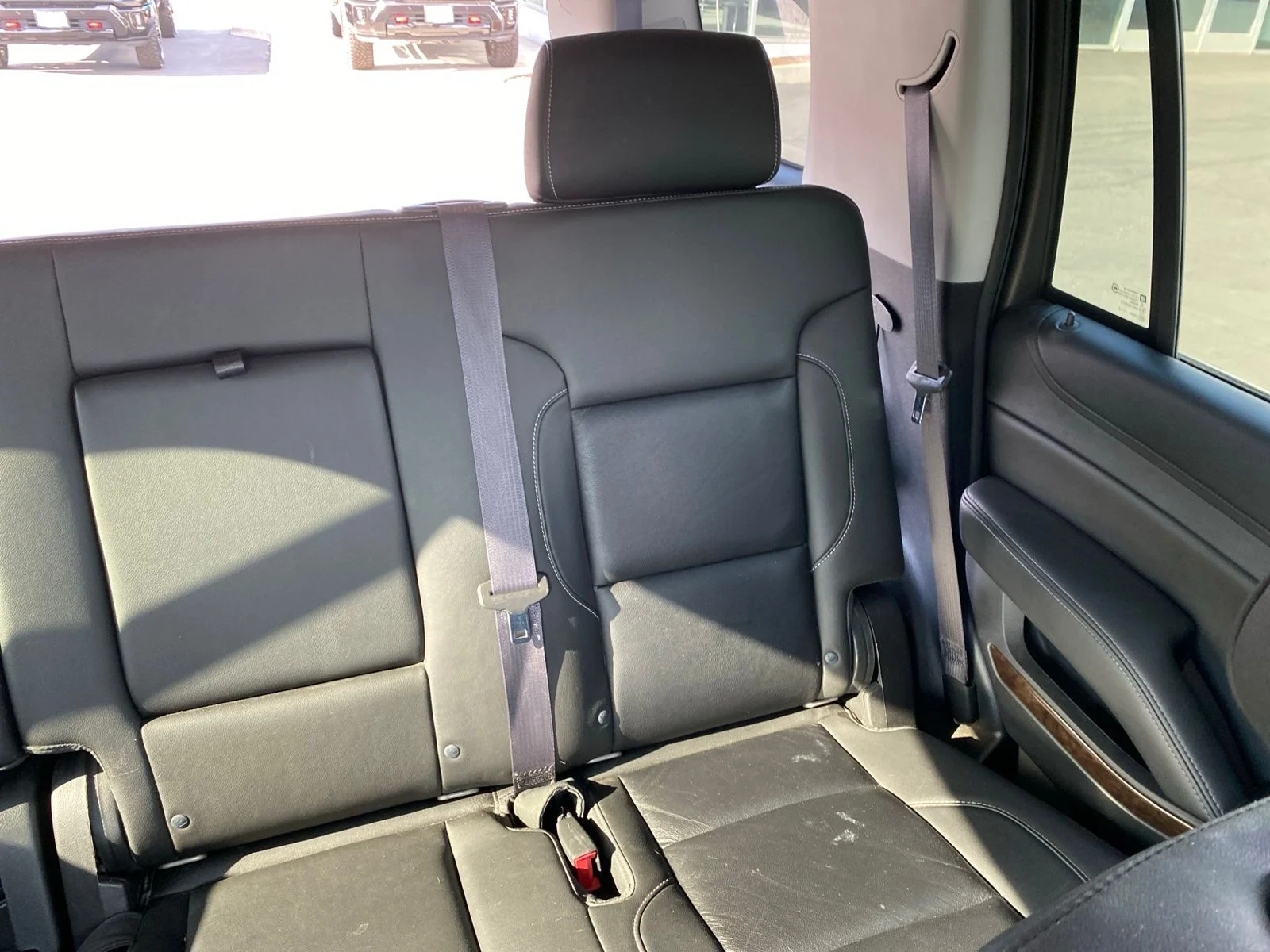 Used 2015 Silver Ice Metallic Chevrolet LT image 10