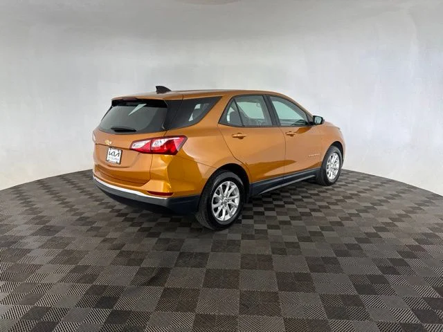 Used 2018 Orange Chevrolet LS image 7