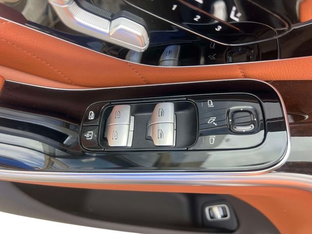 Certified Used 2022 Blue Mercedes-Benz S 500 image 19