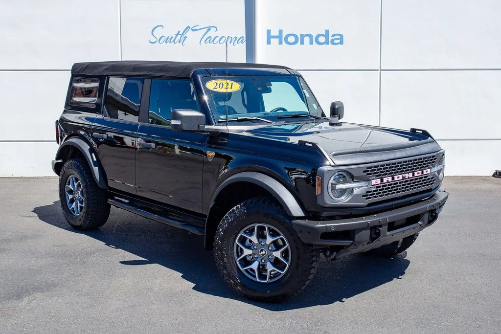 Used 2021 Shadow Black Ford 4WD Badlands image 2