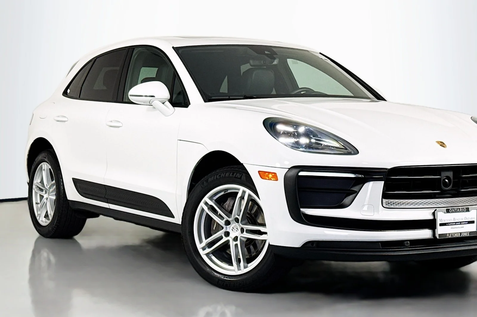 Used 2023 WHITE Porsche  image 13