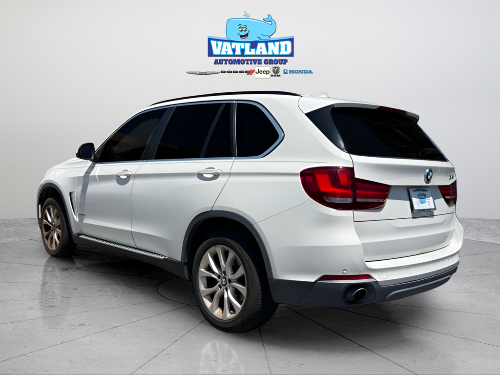 Used 2016 White BMW sDrive35i image 3