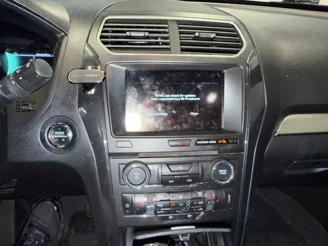 Used 2018 Gray Ford XLT image 10