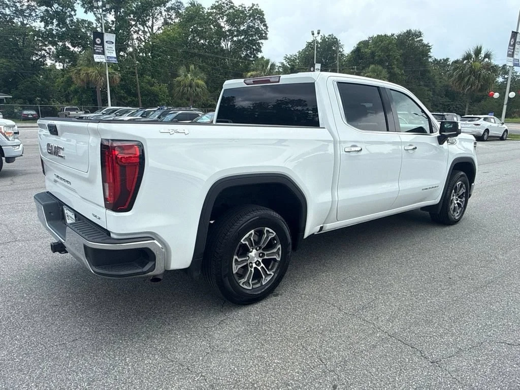 Used 2026 Summit White GMC SLT image 5