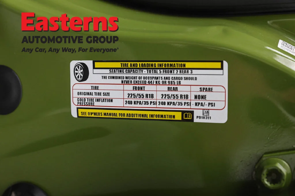 Used 2016 Green Jeep Latitude image 37