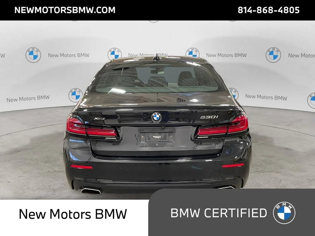 Used 2023 Black Sapphire Metallic BMW 530i xDrive image 4