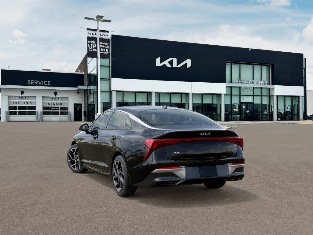 2026 Kia K5 EX - Photo 4