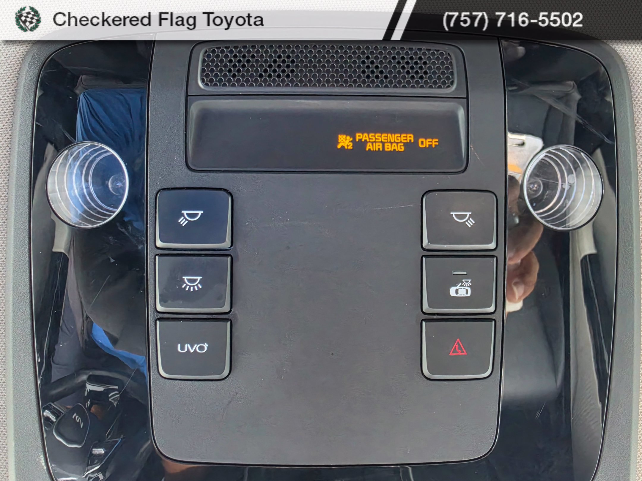 Used 2022 Ceramic Silver Kia EX image 9