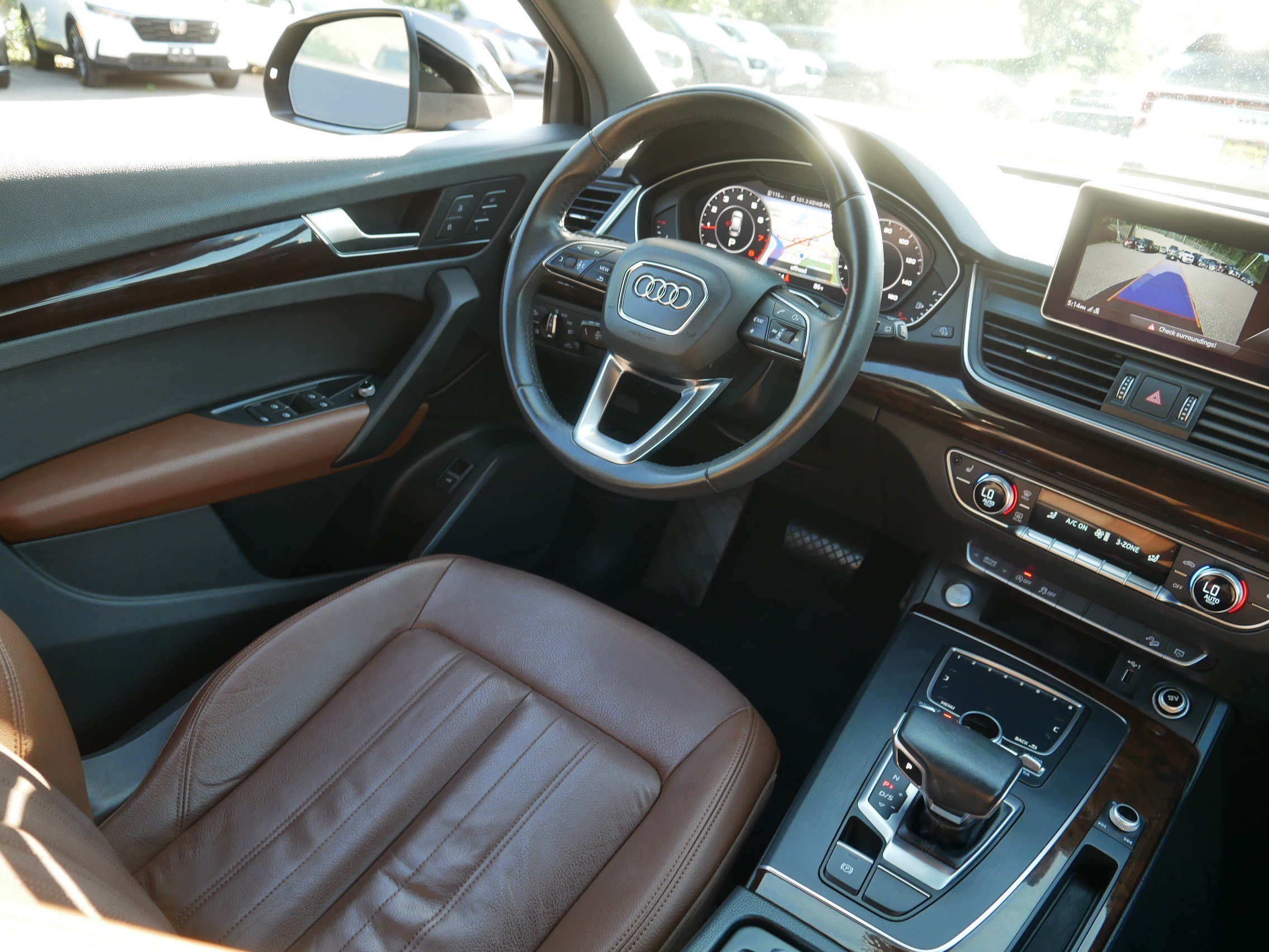 Used 2018 Black Audi Premium image 9