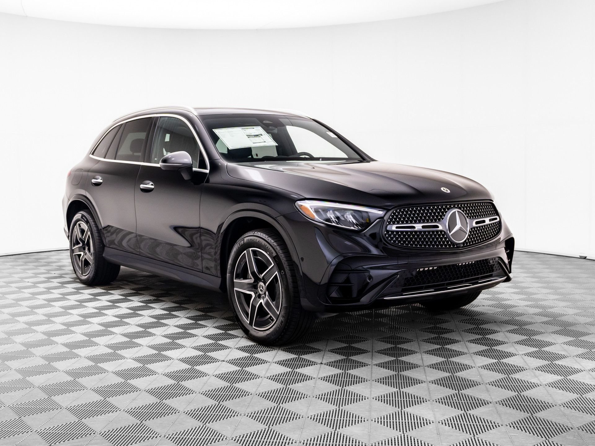 New 2026 Black Mercedes-Benz GLC 300 image 7
