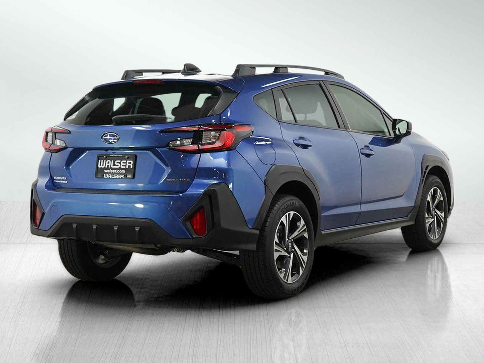 Used 2025 Daybreak Blue Pearl Subaru Premium image 5