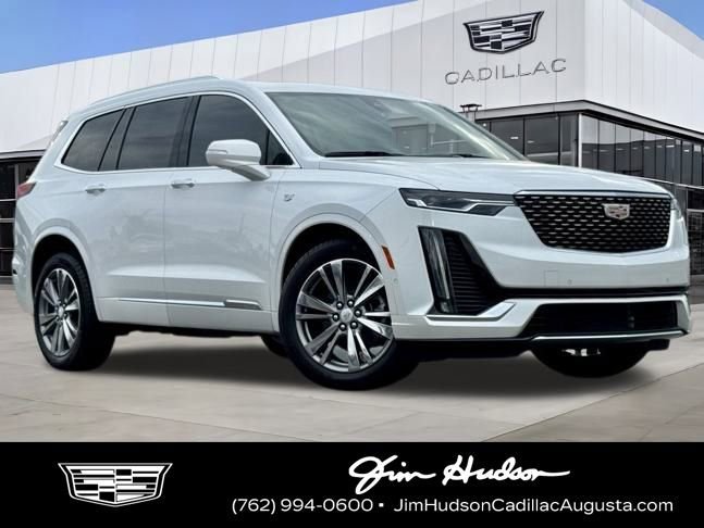 Crystal White Tricoat 2025 Cadillac XT6 Premium Luxury FWD SUV / Crossover Front-Wheel Drive