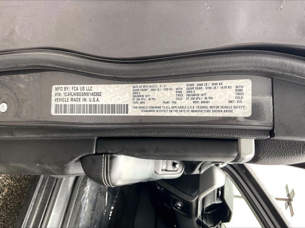 Used 2021 Gray Jeep Limited image 32