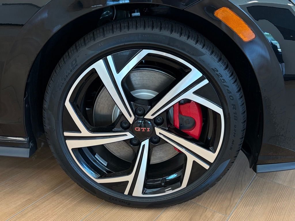 New 2026 Mythos Black Metallic Volkswagen 2.0T SE image 5