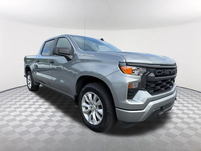 Used 2025 Sterling Gray Metallic Chevrolet Custom image 3