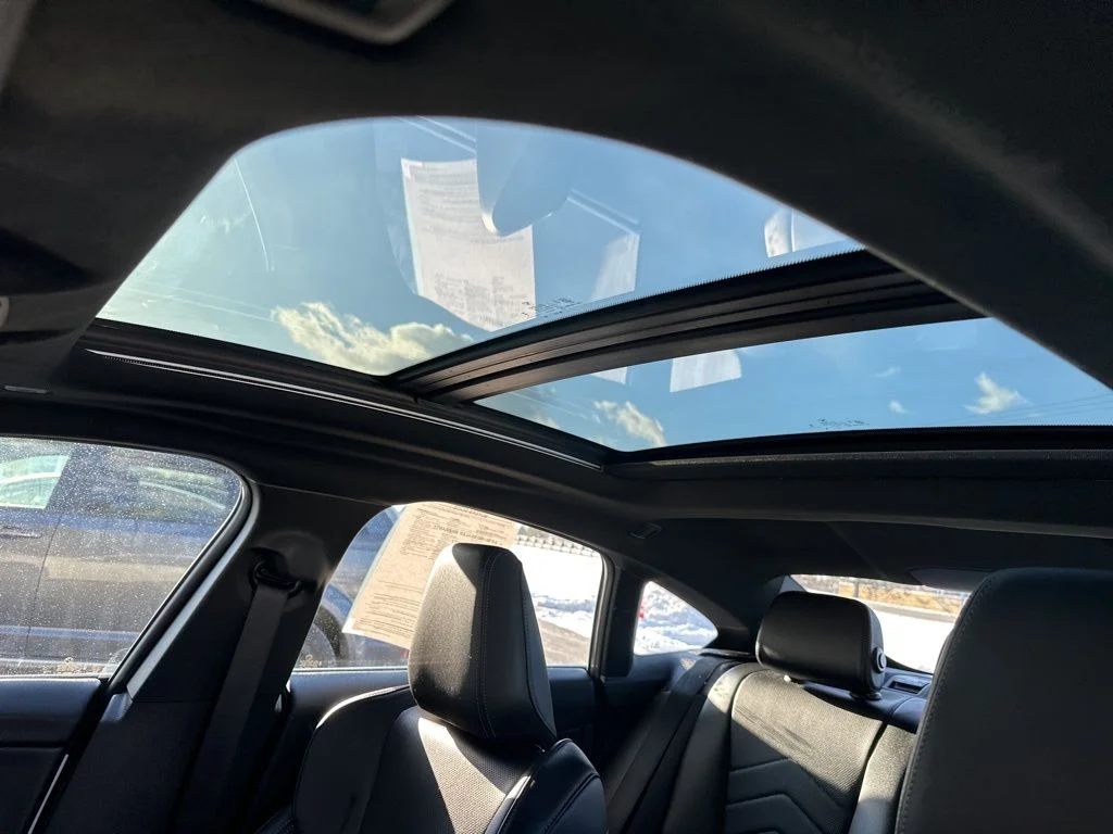 2025 BMW 2 Series 228 - Photo 18