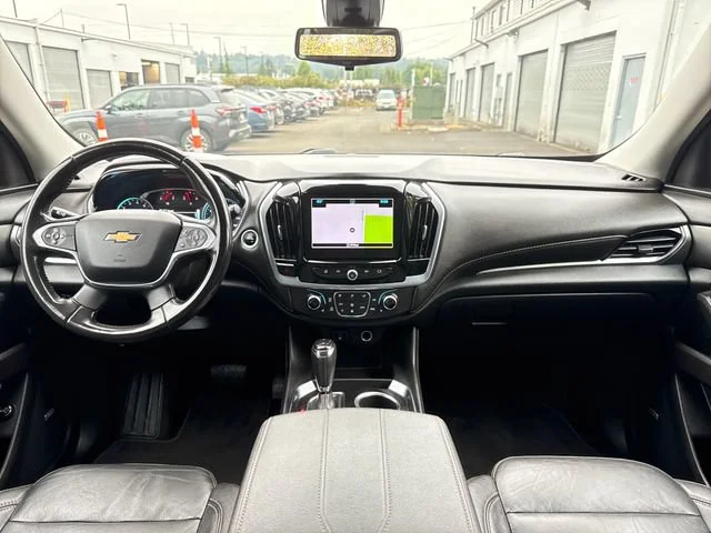 Used 2019 Graphite Metallic Chevrolet LT Leather image 11