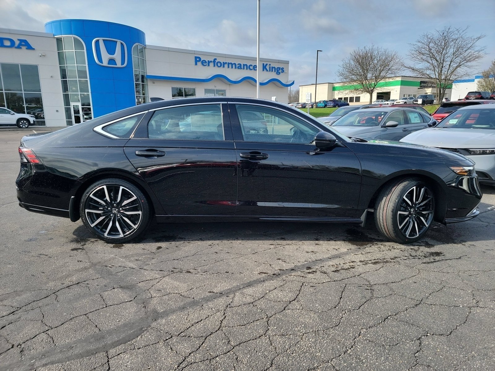 New 2026 Crystal Black Pearl Honda Touring image 27